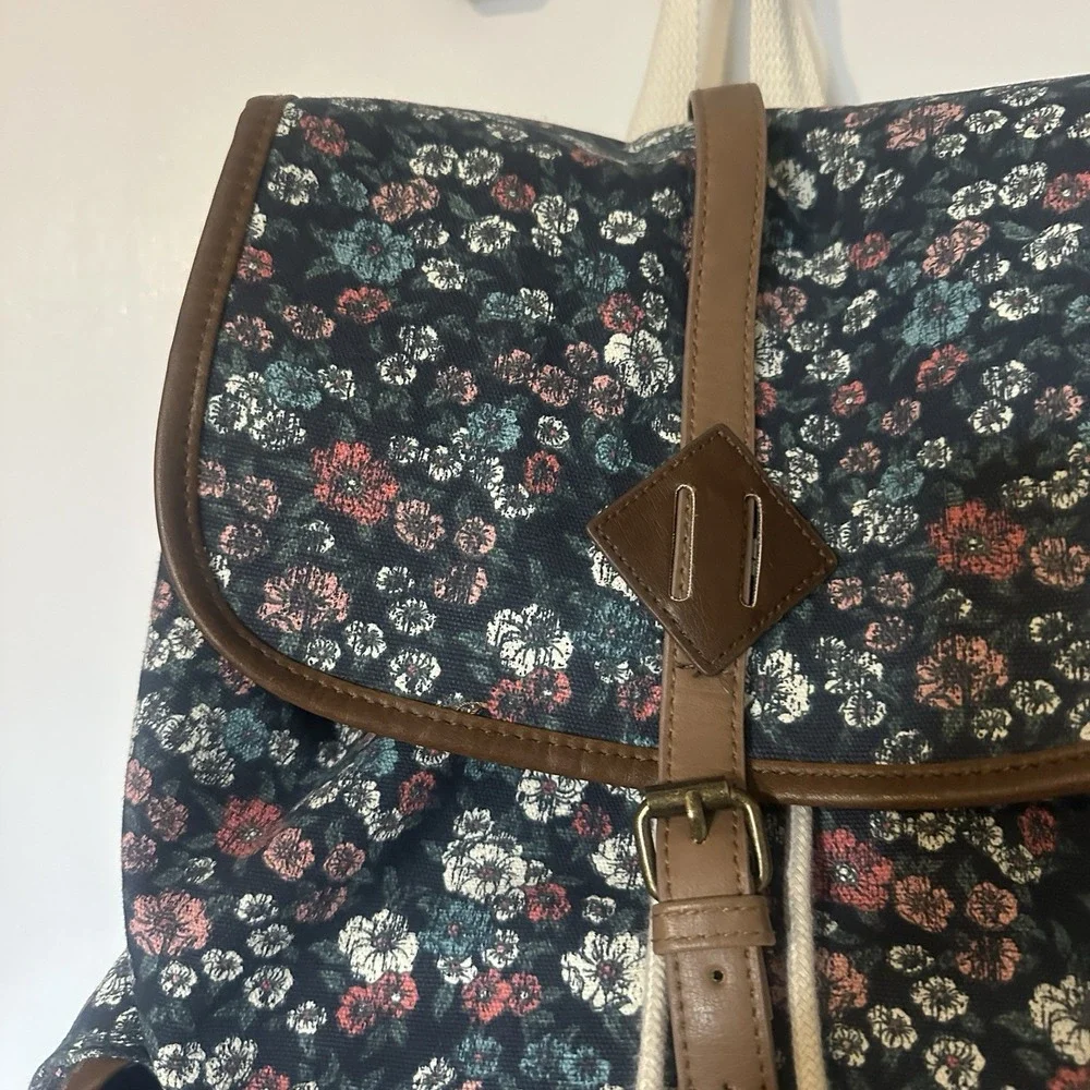 Vintage Y2K MUDD Canvas Floral Print Boho Backpack Satchel Bag‎ w/Leather Trim